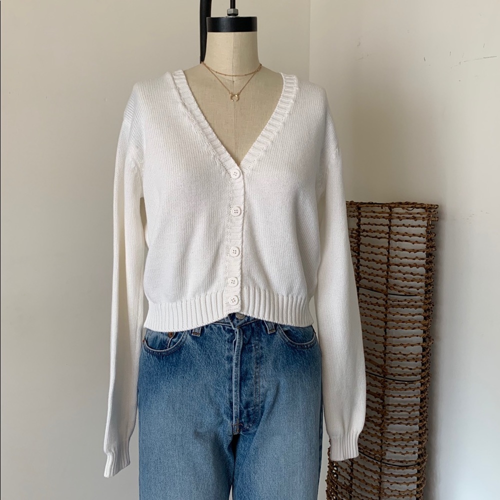 Brandy Melville Billie button cardigan sweater NWT - Picture 5 of 8